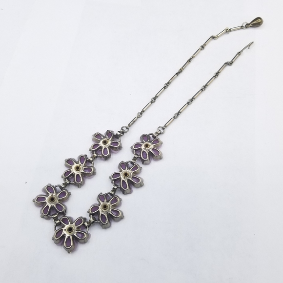 Vintage lavender floral lucite rhinestone necklace - Picture 2 of 6